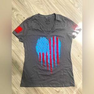 🌺 3 for $20! Grunt Style XXL Women’s shirt